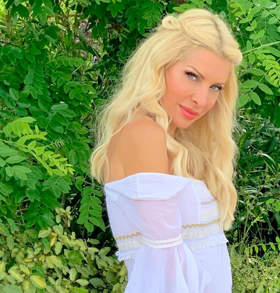 Ελένη Μενεγάκη: Αυτό είναι το βέτο στο συμβόλαιό της με το Mega για τη νέα της εκπομπή